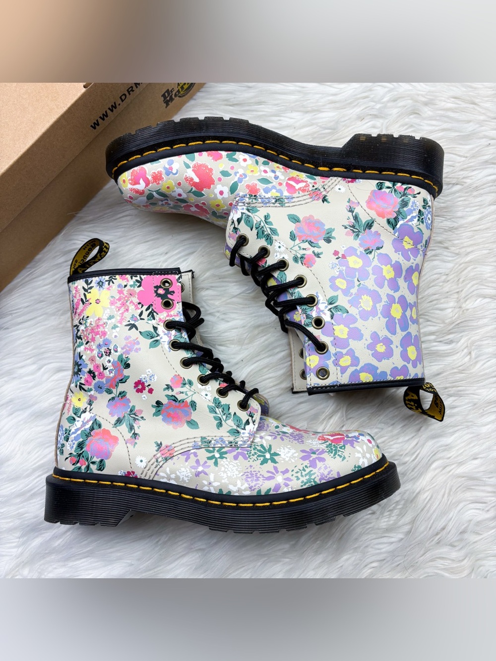 Dr. Martens 1460 Floral Mash Up Backhand Lace Up Boot Leather Parchment Beige 8 - Picture 3 of 11